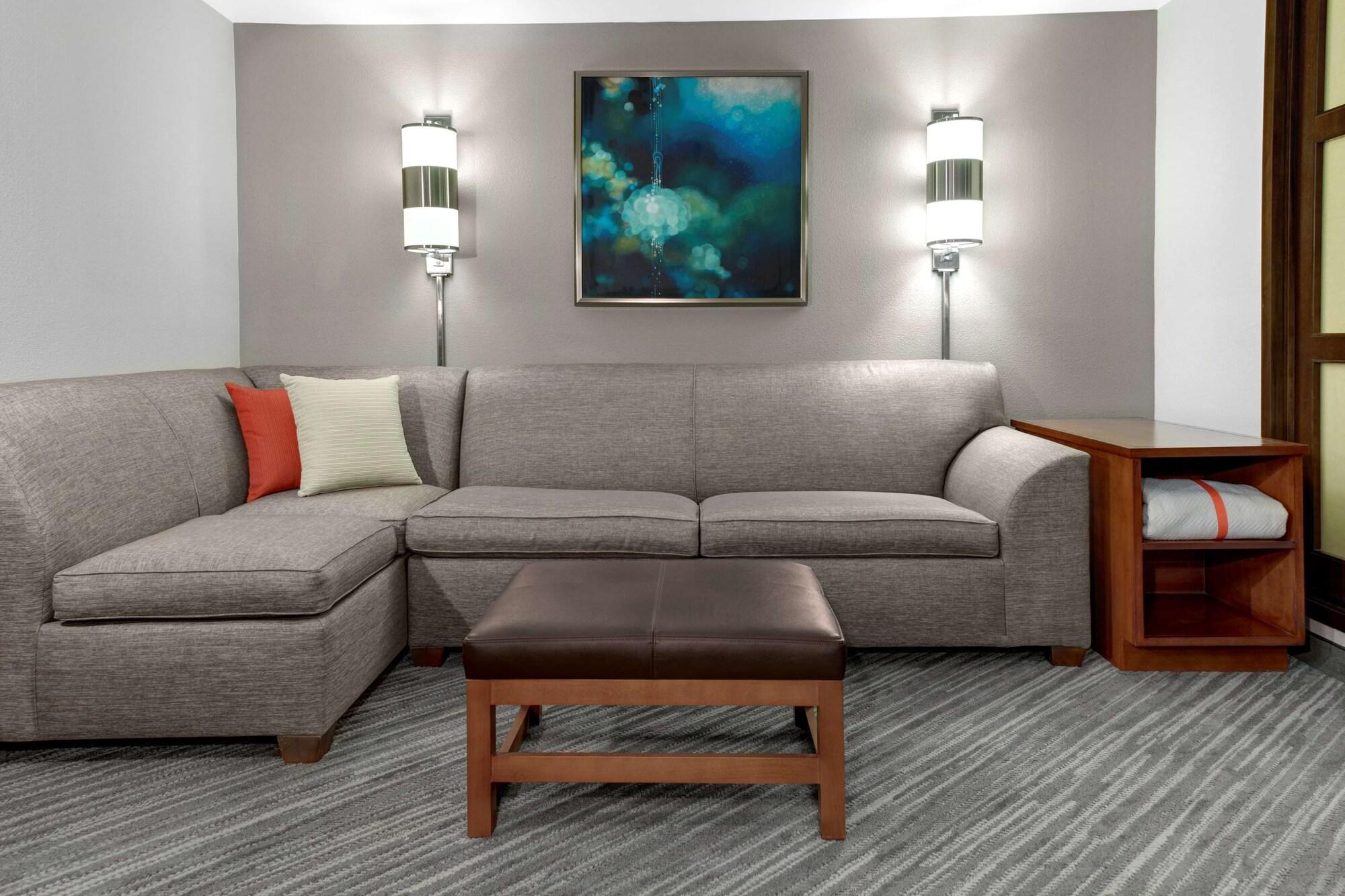 Hyatt Place Cincinnati Airport Флорънс Екстериор снимка