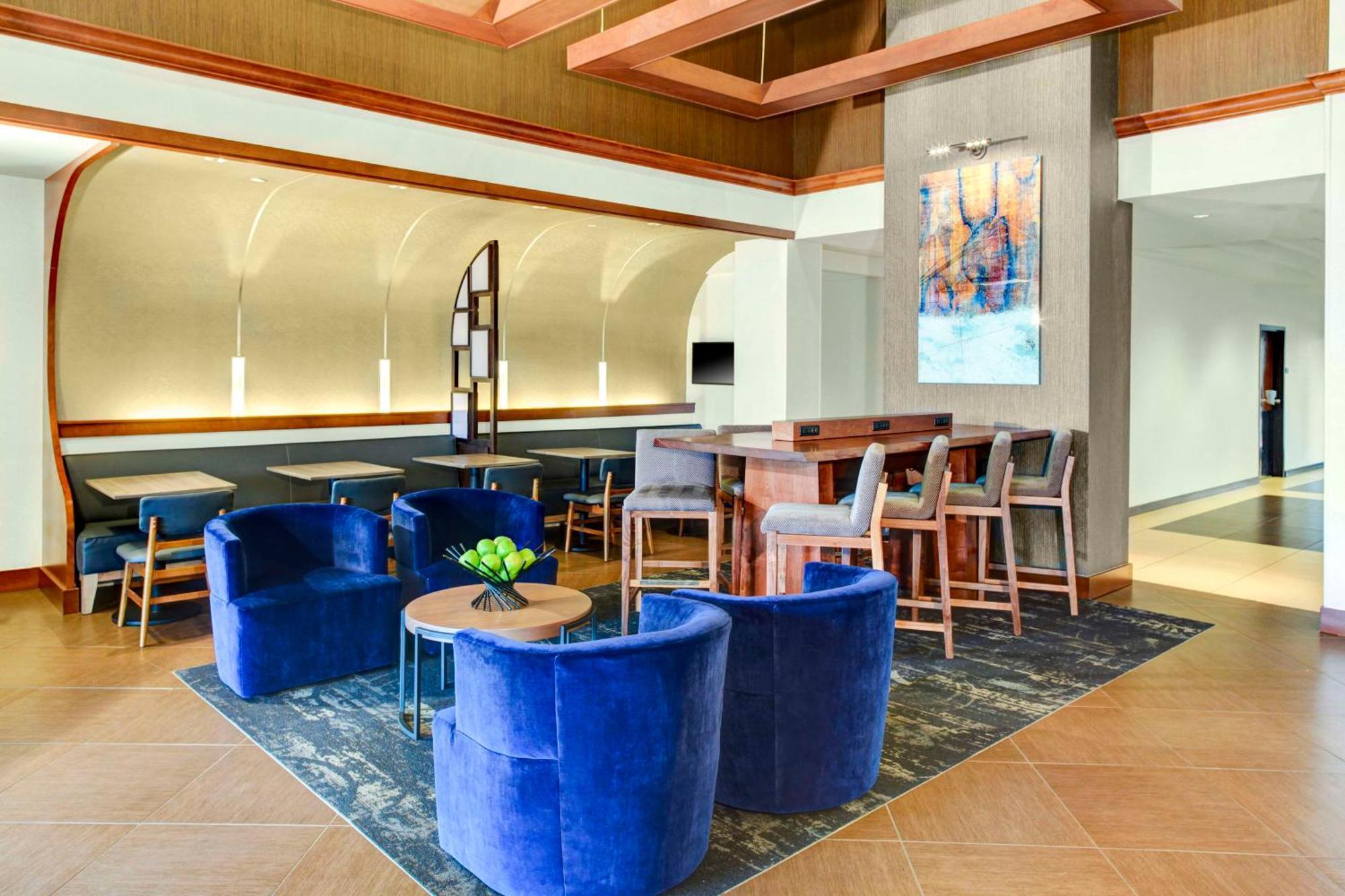 Hyatt Place Cincinnati Airport Флорънс Екстериор снимка