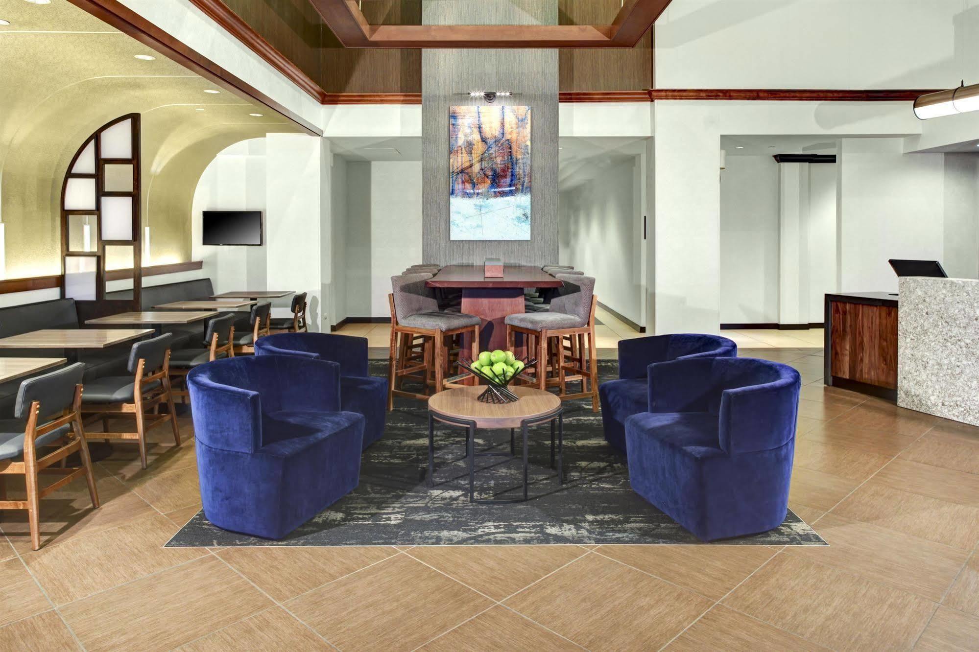 Hyatt Place Cincinnati Airport Флорънс Екстериор снимка